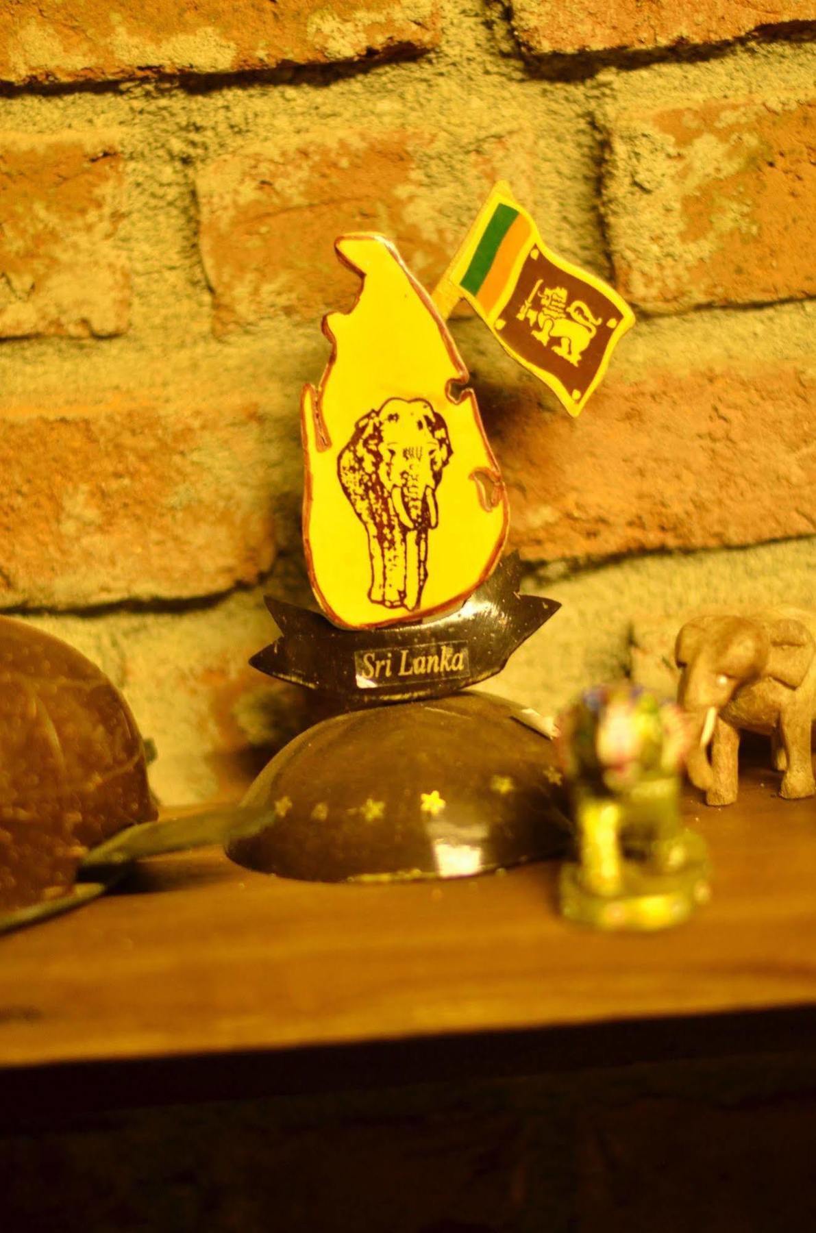 Hostel City Hub Colombo Airport Katunayaka Buitenkant foto